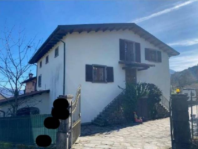 Immobile in asta di 109 m² con più di 5 locali in vendita a Camporgiano - Foto 2