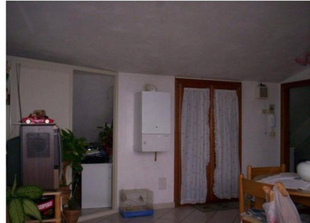 Immobile in asta di 147 m², box auto in vendita a Valguarnera Caropepe - Foto 10