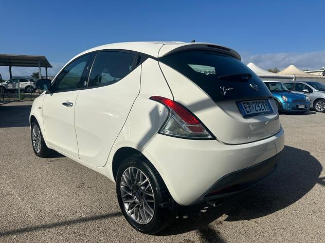 Lancia Ypsilon 1.2 Benzina/GPL - Foto 6