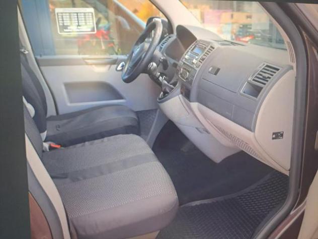 VOLKSWAGEN Caravelle 2.0 TDI 140cv 9Posti Comfortline rif. 23820953 - Foto 5