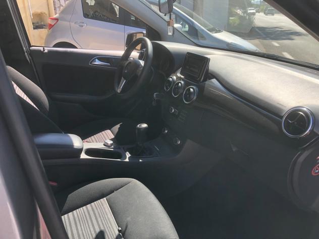 Mercedes-Benz B 180 CDI Premium 2014 - Garanzia 12 Mesi - Tagliandata - Retrocamera - Perfetta - Foto 9