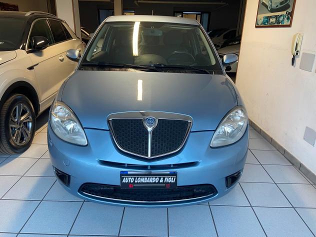 Lancia Ypsilon 1.2 Argento - Foto 2