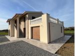 Villa in vendita a Cinque Case - Santa Maria a Monte 250 mq  Rif: 1387975