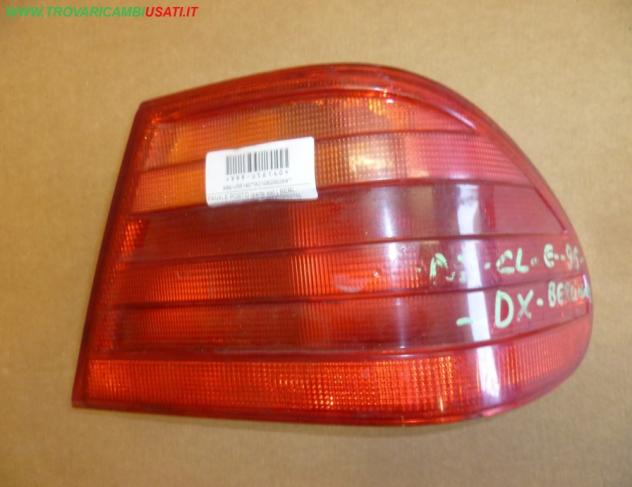 FANALE POST.D.(parte est.) BERL. MERCEDES Classe E (W210/S210)  Parti elettriche  Fanaleria  Fanali  Fanale post. sx. MERCEDES - Classe E - 01-07-1995