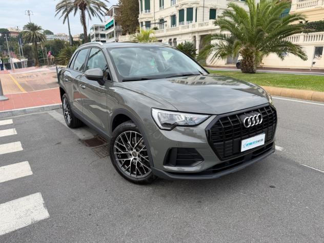Audi Q3 45 TFSI e S tronic Business - Foto 2