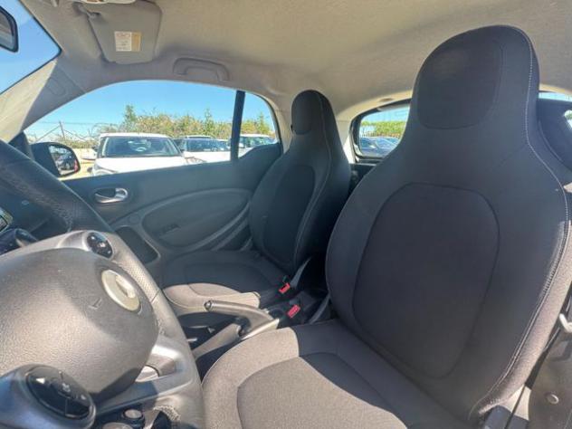 SMART ForTwo 1.0cc 71cv AUTOMATICA CRUISE CONTROL rif. 24149339 - Foto 10