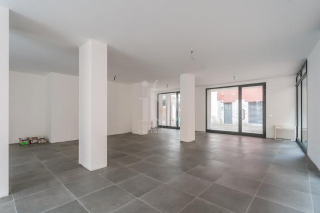 NEGOZIO di 3 vani e di 155 mq (VIMERCATE) rif. N3 FANESHOME_1 - Foto 13