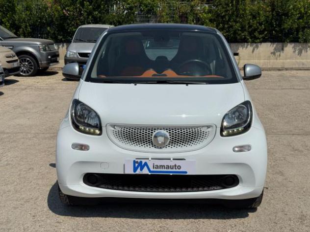 SMART ForTwo 1.0cc 71cv AUT. TETTO PANORAMICO CRUISE CONTROL rif. 23993152 - Foto 2