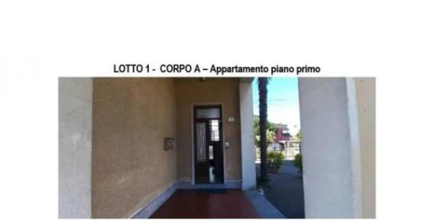 Immobile in asta di 145 m² con più di 5 locali in vendita a Gazzada Schianno - Foto 2