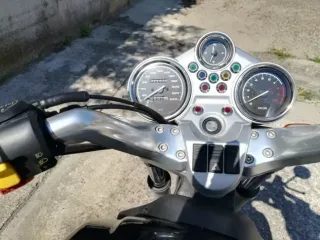 vendo moto BMW R 1100 R  Cert Ril Storica no bollo