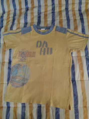 t-shirt col. giallo anni 8