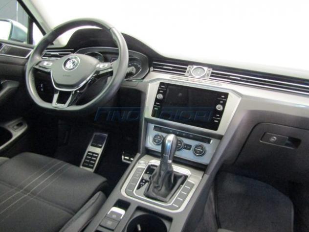 VOLKSWAGEN Passat Alltrack 2.0 TDI 190 CV 4MOTION DSG BMT rif. 23023498 - Foto 6