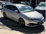 Auris Touring Sports 1.8 Hybrid Lounge-70 mila km -unipro