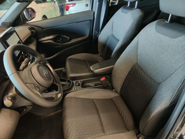 TOYOTA Yaris Cross 1.5 Hybrid 130 CV 5p.E-CVT Trend km0 rif. 23236041 - Foto 7