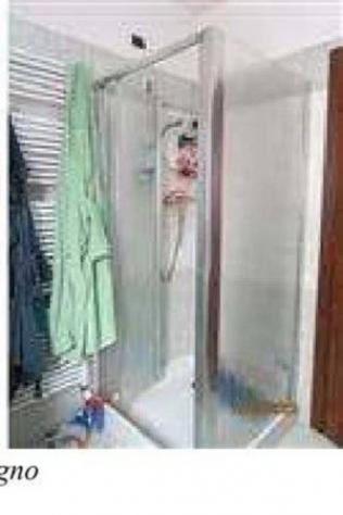 Immobile in asta di 121 m² con più di 5 locali e box auto in vendita a Loro Piceno - Foto 9
