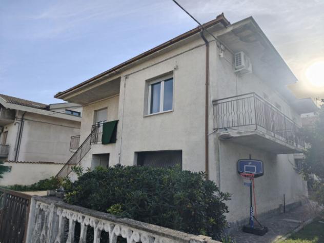 Immobile in asta di 175 m² con più di 5 locali in vendita a Montesilvano - Foto 9