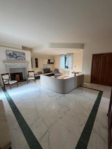 Appartamento in vendita a Sarzana 170 mq Rif: 1405041