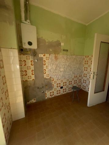 cst500 - ampio trilocale tutto balconato, box cantina e posto auto-- solo 750 € inclusi riscaldamento acqua e spese condominiali - Foto 19