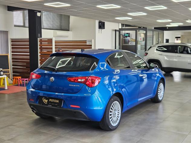 Alfa Romeo Giulietta 1.6 JTDm 120 CV - NEOPATENTATI - Foto 4