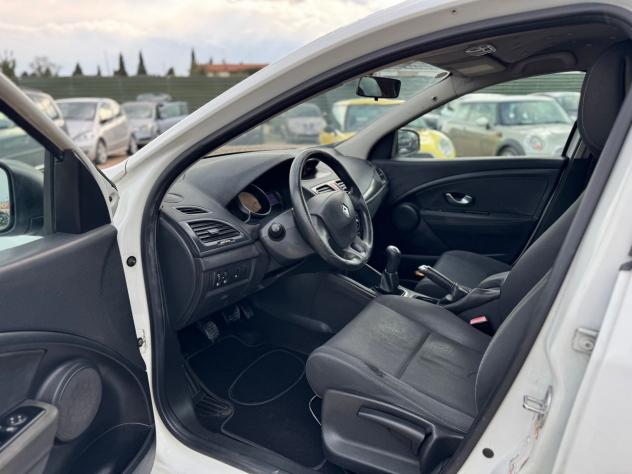 Renault Mane 1.5 dCi 90CV SporTour Confort - Foto 10