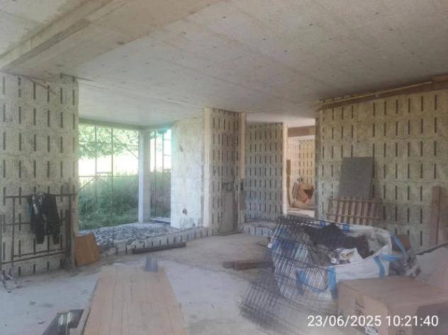 Immobile in asta di 206 m², box auto in vendita a Carnago - Foto 10