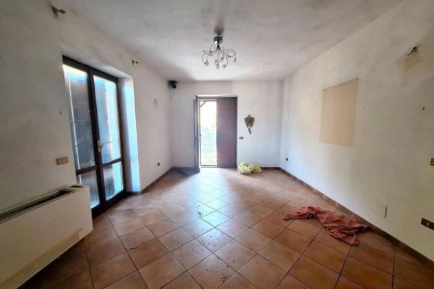 Immobile in asta di 228 m² con più di 5 locali e box auto in vendita a Gualdo Tadino - Foto 6