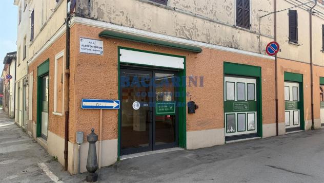 NEGOZIO - GRANAROLO FAENTINO - VIA ORIANI 2