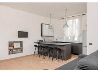 Appartamento di 85 m² con 5 locali in affitto a Milano