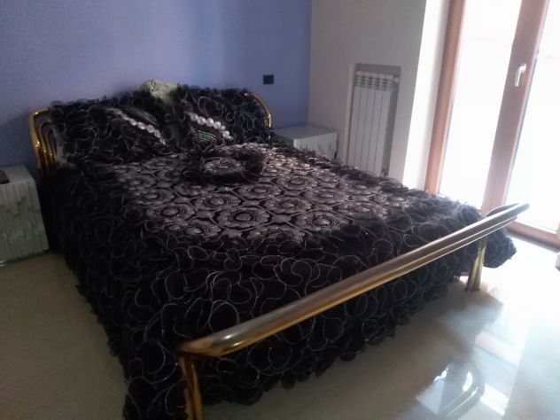 Vendo € 100,00 come nuova Copriletto/Trapunta imbottita matrimoniale
