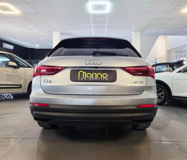 AUDI - Q3 - 35 TDI S tronic - Foto 6
