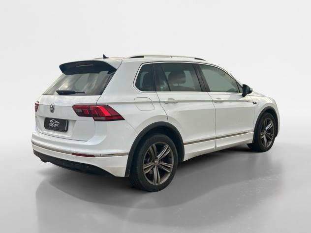 Volkswagen Tiguan 1.6 TDI SCR Sport BlueMotion Technology - Foto 6