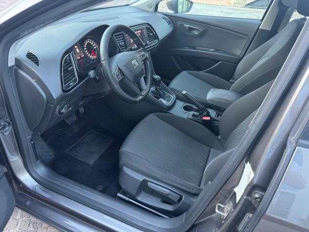 Seat Leon 1.6 TDI 105 CV DSG ST Start/Stop Style - Foto 9