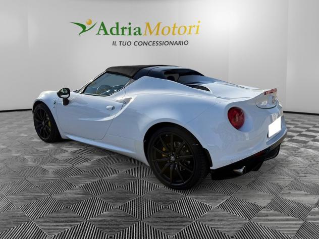 Alfa Romeo 4C 1750 TBi - Foto 3