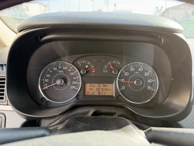Fiat Grande Punto 1.4 5 porte Dynamic Natural Power - Foto 8