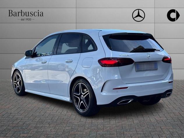 Mercedes-Benz Classe B - W247 2023 - B 180 d AMG Line Premium auto - Foto 4