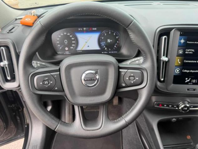 VOLVO XC40 T2 Momentum rif. 23922102 - Foto 9