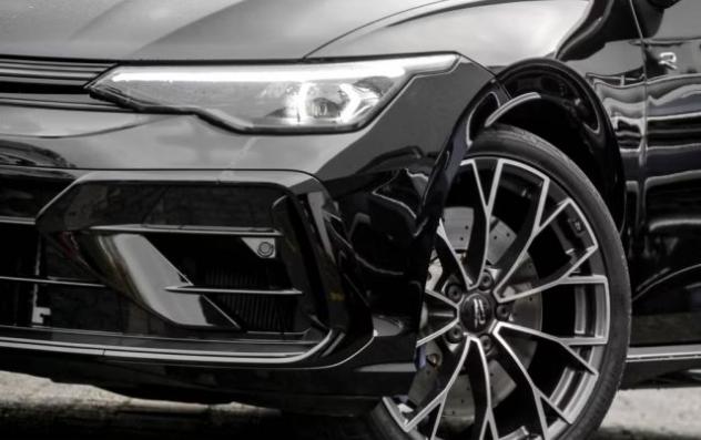 VOLKSWAGEN Golf 2.0 TSI R DSG 4Motion Black Edition rif. 22973656 - Foto 3