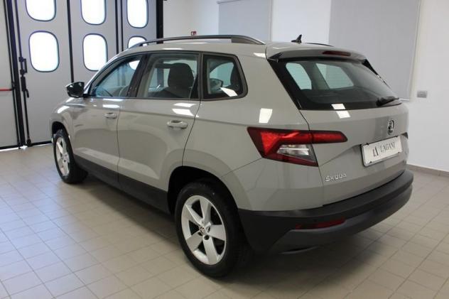 Škoda Karoq 1.6 TDI SCR DSG Executive - Foto 6