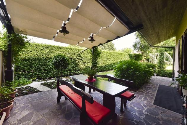 BERNAREGGIO - villa a schiera di testa con ampio giardino privato - Foto 18