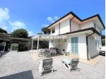VILLA di 10 vani e di 160 mq (PIETRASANTA) rif. 554/VE
