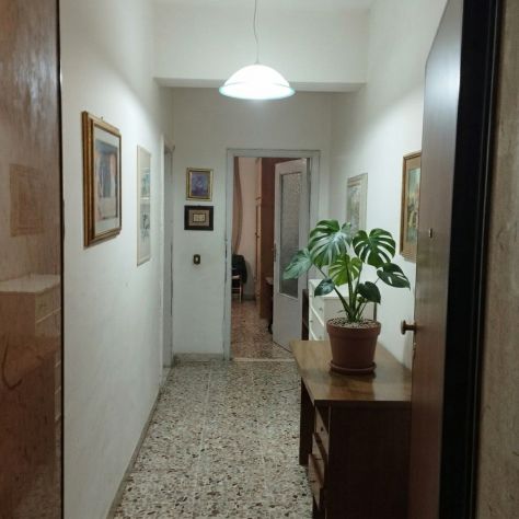 Trilocale con posto auto - Foto 3