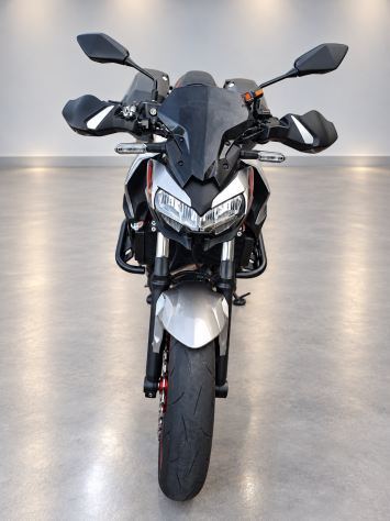 Kawasaki Z650 – 2023 – 11.900 km – Unico proprietario – Full optional - Foto 3
