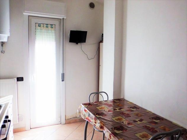 Bagnoregio - Vendesi appartamento ristrutturato con balconi e garage vicino a tutti i servizi. - Foto 5