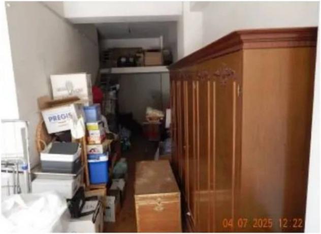 Immobile in asta di 176 m² con più di 5 locali e box auto in vendita a Pratola Peligna - Foto 2