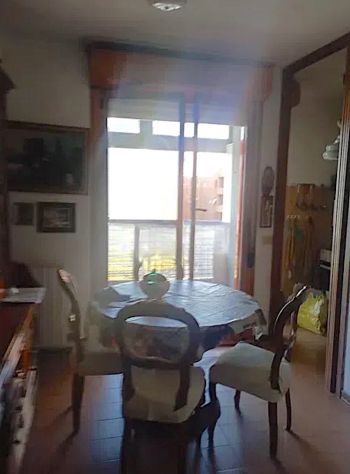 OSTIA BILOCALE ARREDATO CON BALCONE