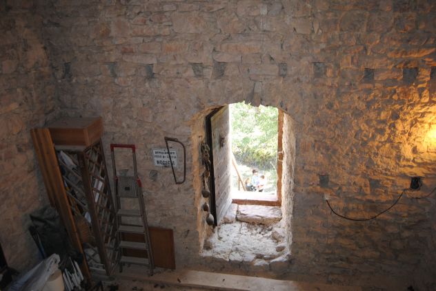 TORRE MEDIEVALE IN TENUTA DA 16 ETTARI SULLE COLLINE UMBRE - Foto 9