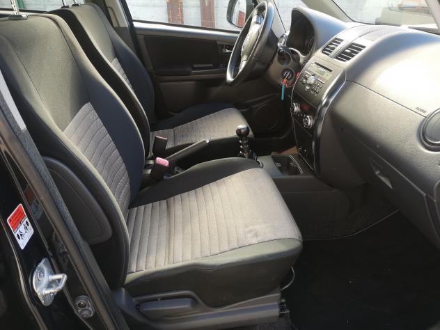 Fiat Sedici 2.0 MJT 16V DPF 4x4 Emotion - Foto 9