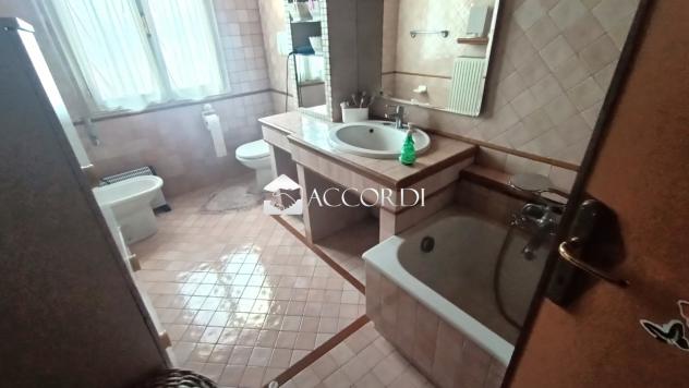 CASA INDIPENDENTE di 4 vani e di 300 mq (CROCETTA DEL MONTELLO) rif. AS105 - Foto 9