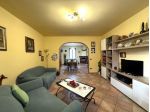Pentalocale in vendita a Vernio