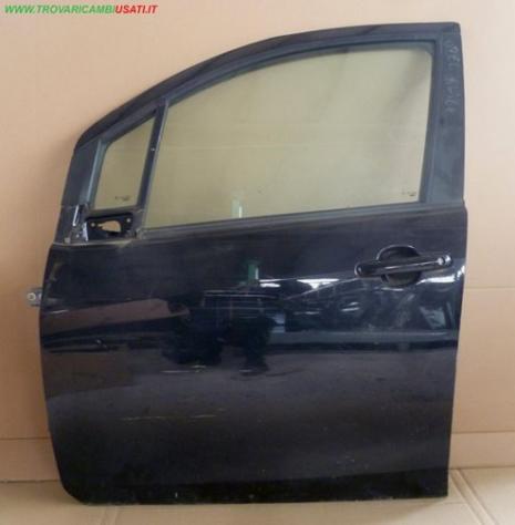 PORTA ANT.S. NERO MET C/ALZ  Carrozzeria  Lamierati esterni  Porte  Porta ant. sx. OPEL - AGILA B - 01-03-2008 - 01-06-2015